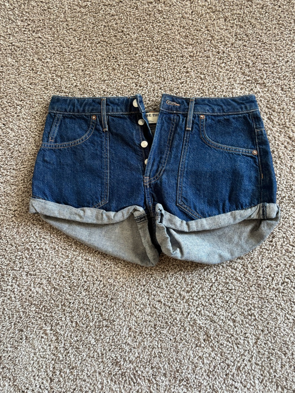 Free People We The Free Beginner’s Luck Denim Slouch Shorts Size 28